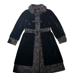 BORGANA Faux Fur Coat – Vintage  – Size M – Gently Used